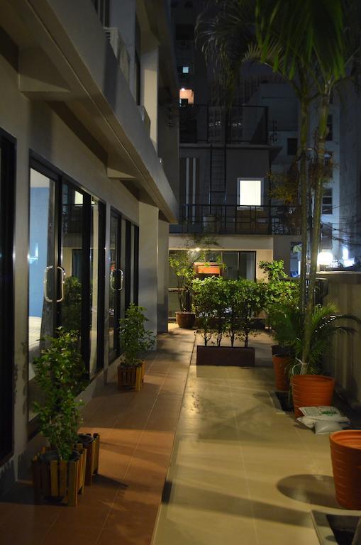 Varinda Hostel Bangkok Eksteriør billede
